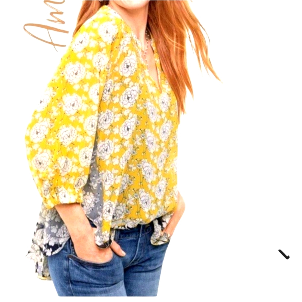 CAbi Amelia Gather Yellow Gloral Sheer Floral Yellow Blouse. Size Xs
